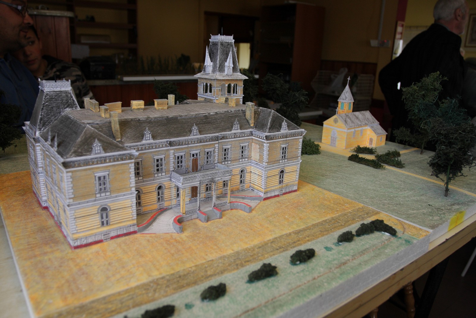 Csala történetét feldolgozó kötet bemutatója a Picur büfében